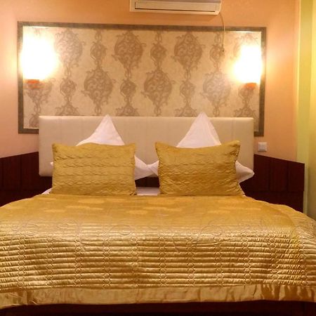 Byblov Rooms Boutique Bucureşti Phòng bức ảnh