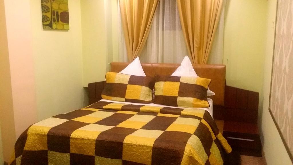 Byblov Rooms Boutique Bucureşti Ngoại thất bức ảnh