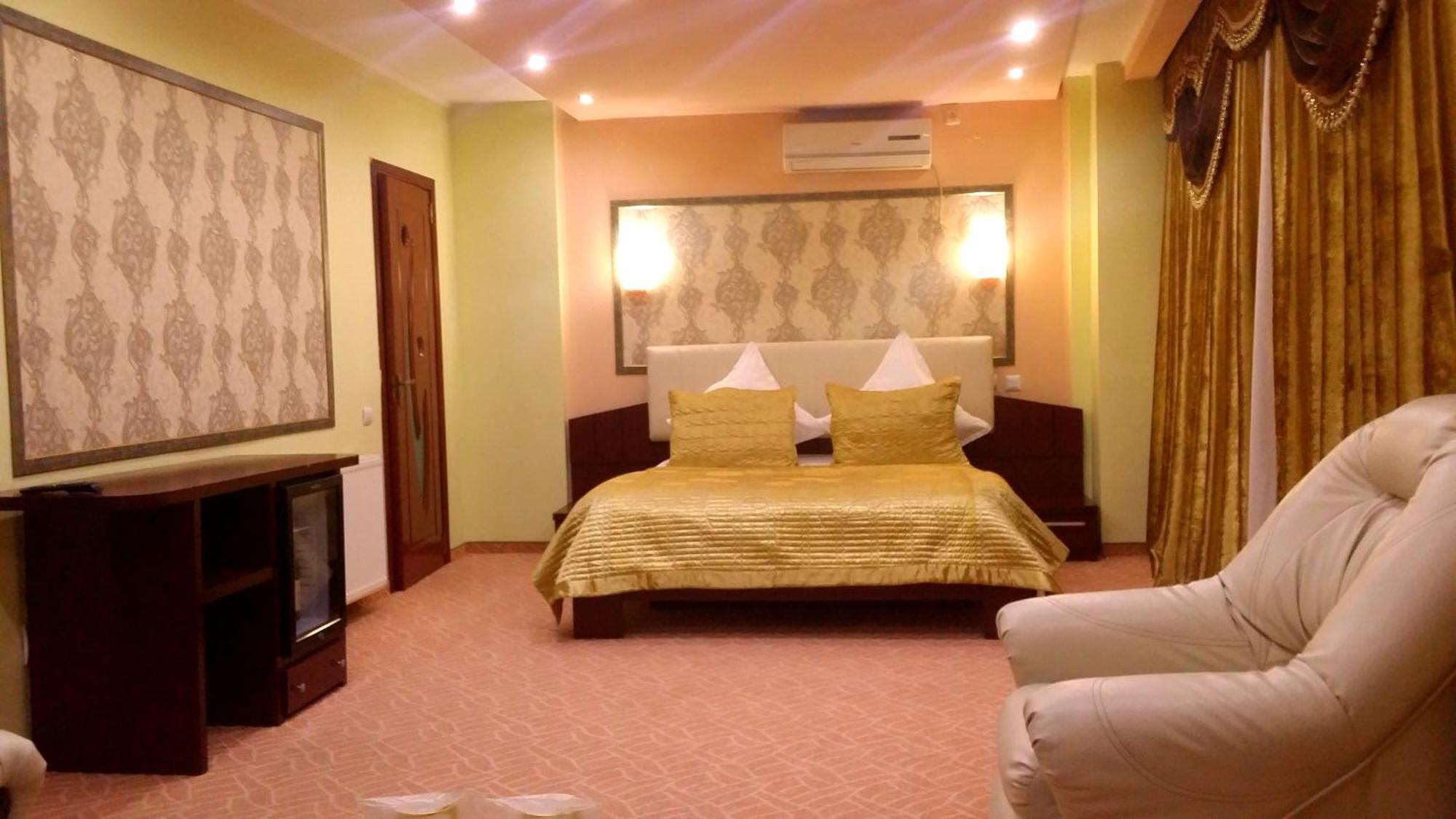 Byblov Rooms Boutique Bucureşti Ngoại thất bức ảnh