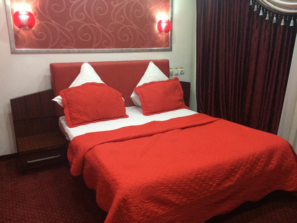 Byblov Rooms Boutique Bucureşti Ngoại thất bức ảnh