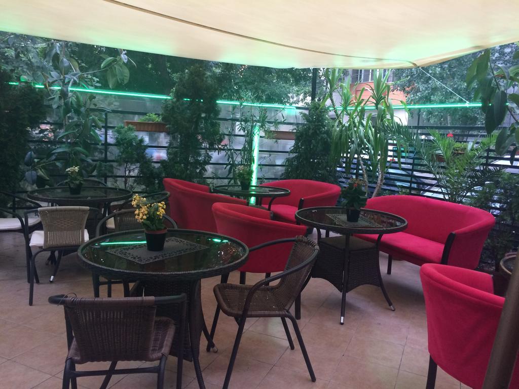 Byblov Rooms Boutique Bucureşti Ngoại thất bức ảnh